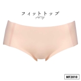 サンドベージュ