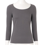 チャコールグレー