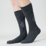 チャコールグレー