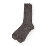 チャコールグレー