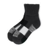 チャコールグレー