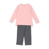 サーモンピンク