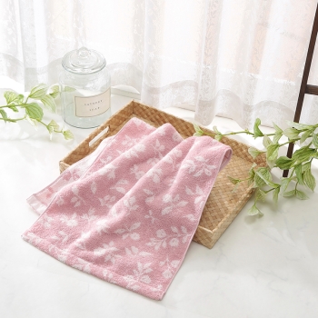 セブンプレミアムライフスタイル　ふんわり・やさしい　フェイスタオル　フラワー