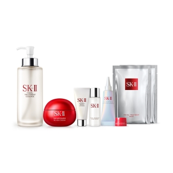 【１／１発売】ＳＫ－ＩＩ　ＦＴＥ　３３０ｍｌ＆スキンパワー　リニュー　クリーム　スペシャルコフレ