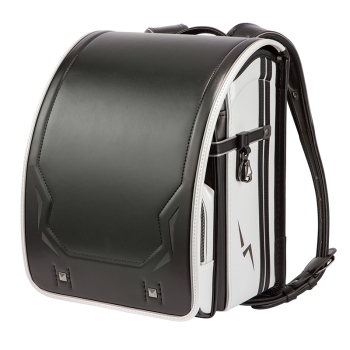 くるピタ×楽ピタ　レインボースパークランドセル　ブラック／メタリックアイボリー