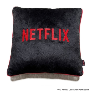 Netflix　クッション　ロゴ
