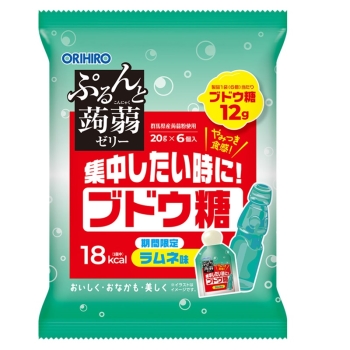 ぷるんと蒟蒻ゼリー　パウチ　ブドウ糖ラムネ味