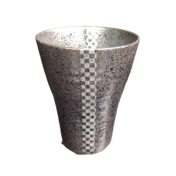 焼酎カップ　大　黒釉銀彩