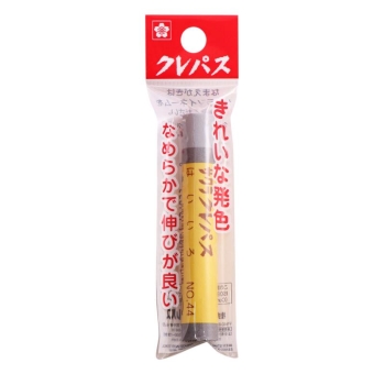 サクラ　クレパス　灰色