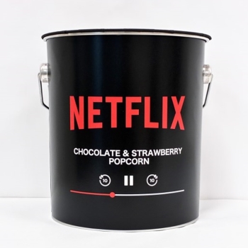 Netflix　アッシュ ポップコーン缶　チョコレート味・ストロベリー味　20ｇ×8袋入
