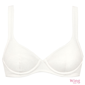 ウイングティーン　成長期のバストをしっかりささえるソフトなつけごこち　(樹脂ワイヤータイプ)