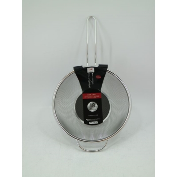 日本製　ステンレス　片手ざる　１８ｃｍ