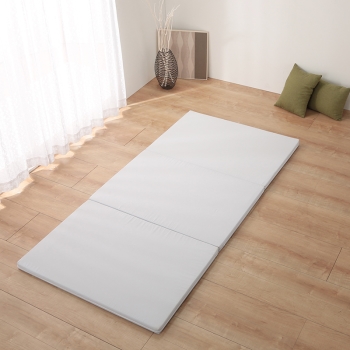 西川のアンダーマットレス　シングルサイズ　三つ折りタイプ　お手持ちの敷ふとんの寝心地を改善！