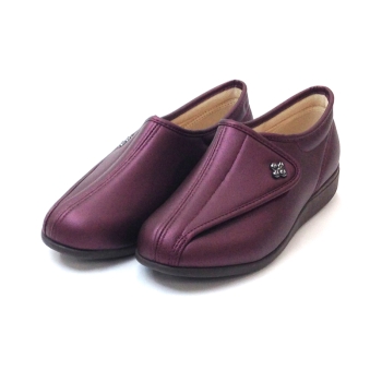 快歩主義婦人合皮素材脱ぎ履きラクラクシューズ３Ｅ（型番：Ｌ０１１）（外出用）